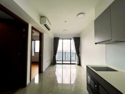 Stirling Residences (D3), Apartment #569560341